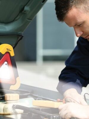 3-in-1 veiligheidstool - Powerbank met waarschuwingsdriehoek - LED zaklamp auto - Noodverlichting auto - Zonnepaneel powerbank - Gevarendriehoek met licht - Oplaadbare zaklamp - Auto accessoires veiligheid - Afbeelding 8