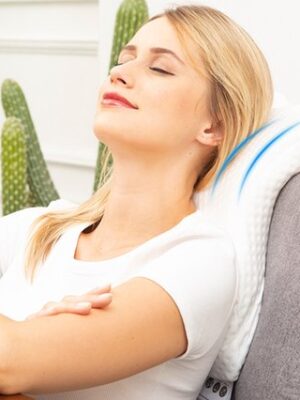 Orthopedisch kussen - Memory foam kussen - Ergonomisch hoofdkussen - Kussen met armruimte - Neksteun kussen - Hoofdkussen gebogen - Ergonomisch kussen slapen - Handgatkussen zijligging - Anti-pijn kussen - Afbeelding 10