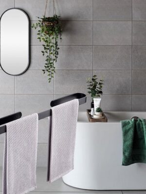 Handdoekhouder muur - Metalen handdoekhouder - Handdoekrek badkamer - Theedoekhouder keuken - Aluminium handdoekhouder - Muurhanddoekrek - Handdoekstang zwart - Wandhouder handdoek - Afbeelding 4