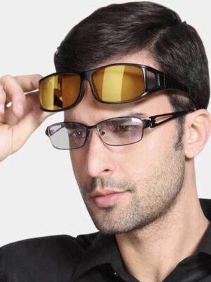 Nachtzichtbril auto - HD vision bril - Zonnebril voor bestuurders - Bril tegen schittering - Bril over bril - Gepolariseerde nachtbril - Anti-verblinding bril - 2-in-1 brillenset - UV-bril auto - Nachtrijden bril - Afbeelding 4