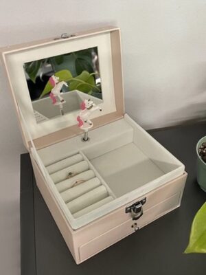 Unicorn Sieradendoos voor Meisjes - sieradendoos cadeau meisje - Roze - Met Draaibare Eenhoorn - Cadeau Idee - kindercadeau eenhoorn - sieradenkist kind - Afbeelding 8