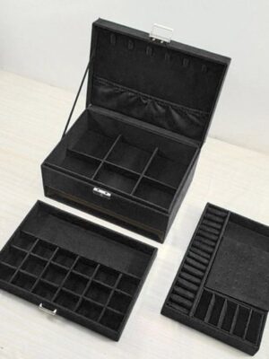 Luxe Sieradendoos met Slot - Sieraden kistje met slot - Sieraden organizer - Sieraden opbergbox - Elegant & Veilig - Cadeau Idee voor Vrouwen - Zwart - Afbeelding 4