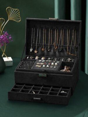 Luxe Sieradendoos met Slot - Sieraden kistje met slot - Sieraden organizer - Sieraden opbergbox - Elegant & Veilig - Cadeau Idee voor Vrouwen - Zwart - Afbeelding 6
